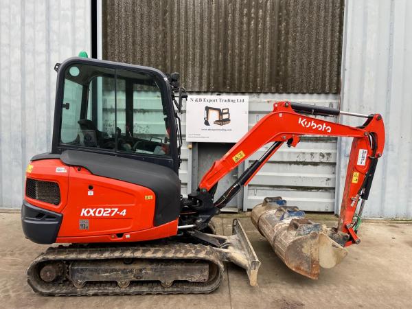 d5442070ff Kubota KX027 -1800