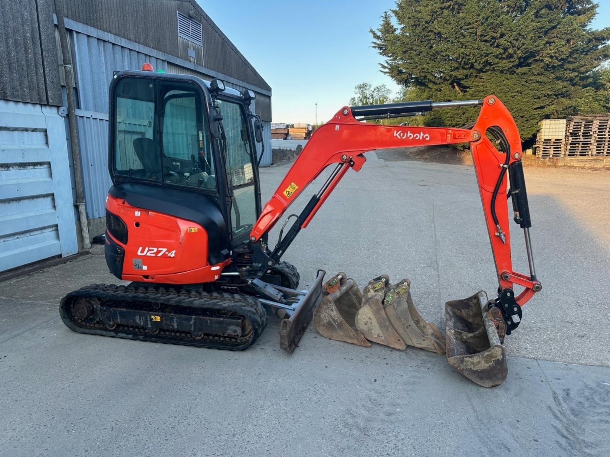 IMG_2464 Kubota U27-4 year 2018